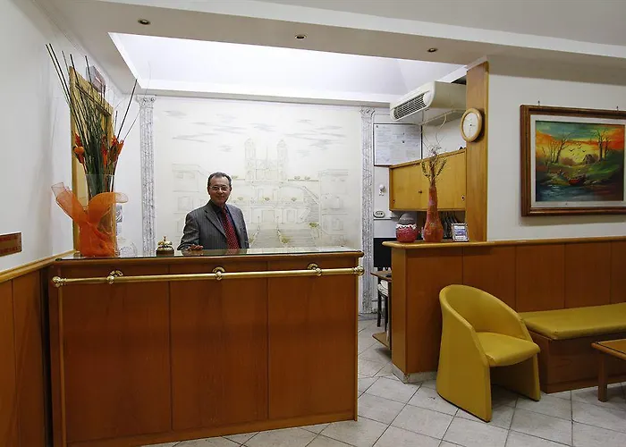 康科德酒店 酒店